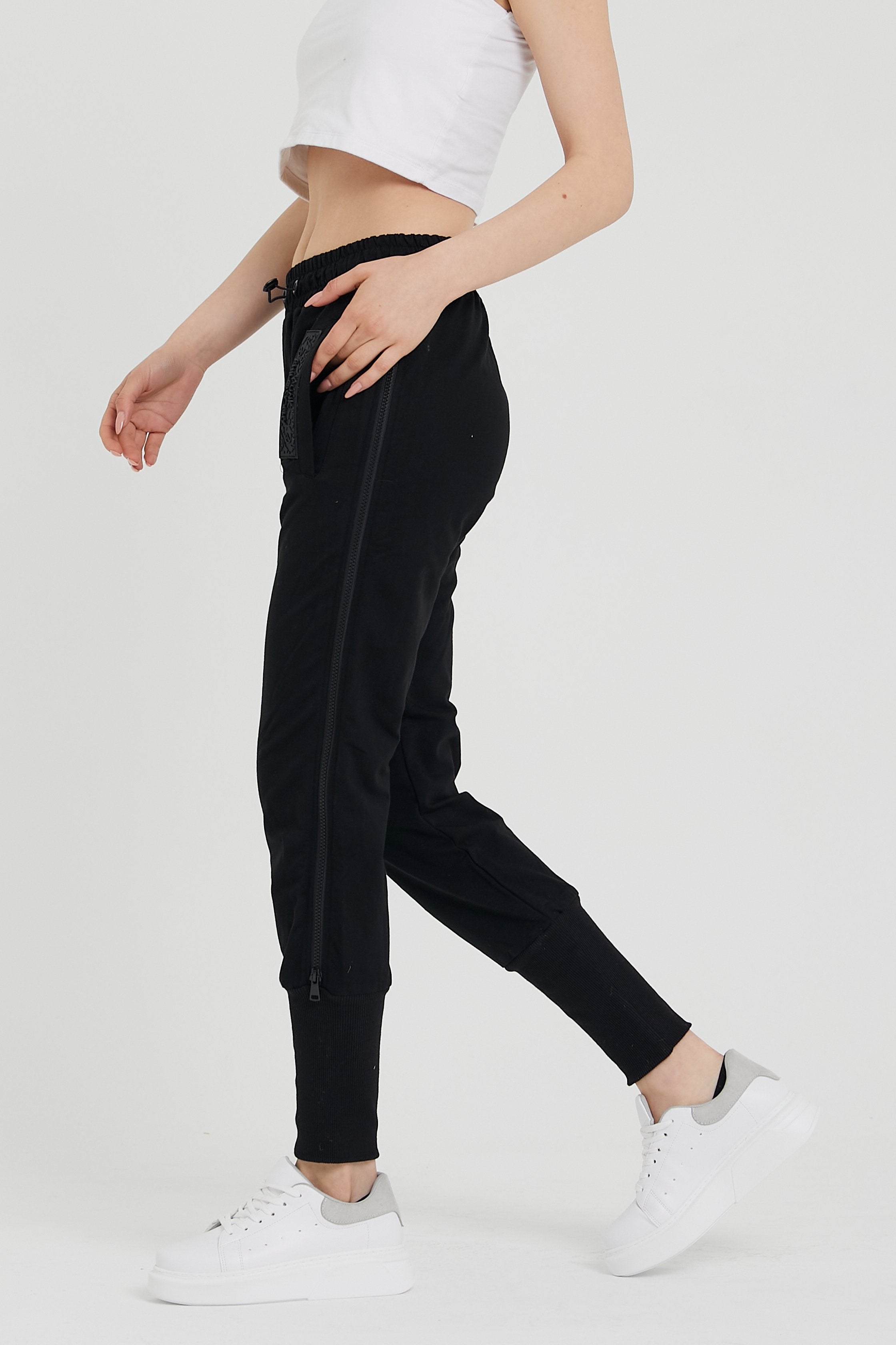 Full Side-Zipper Black Pants 4020